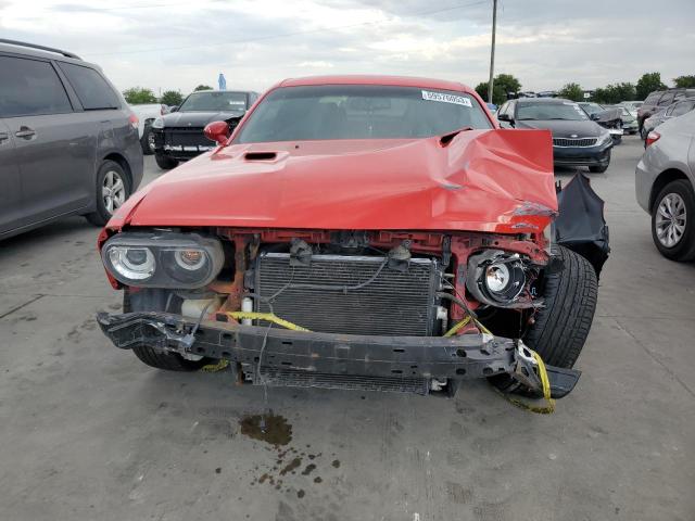 2B3CJ7DWXAH104012 - 2010 DODGE CHALLENGER SRT-8 RED photo 5