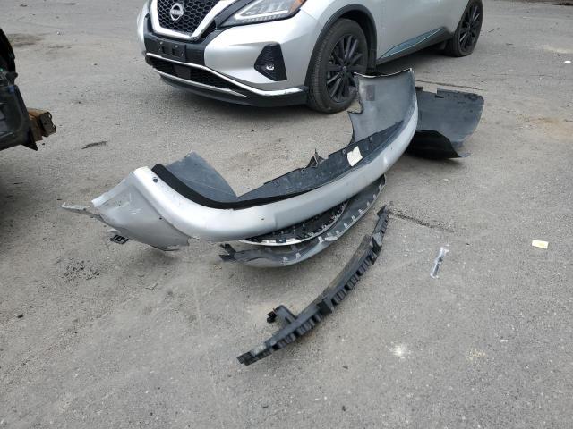 2A4RR8DG1BR617963 - 2011 CHRYSLER TOWN & COU TOURING L SILVER photo 13