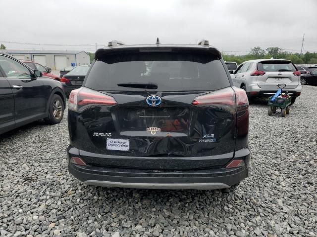 JTMRJREV5HD095320 - 2017 TOYOTA RAV4 HV LE Schwarz Foto 6