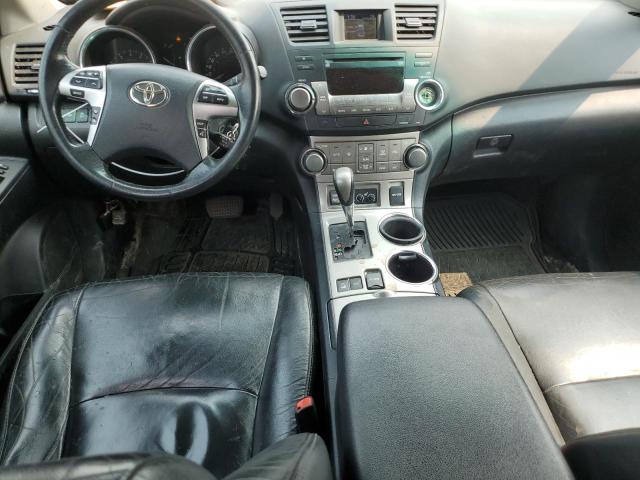 5TDBK3EH8BS093109 - 2011 TOYOTA HIGHLANDER BASE أسود صورة 8