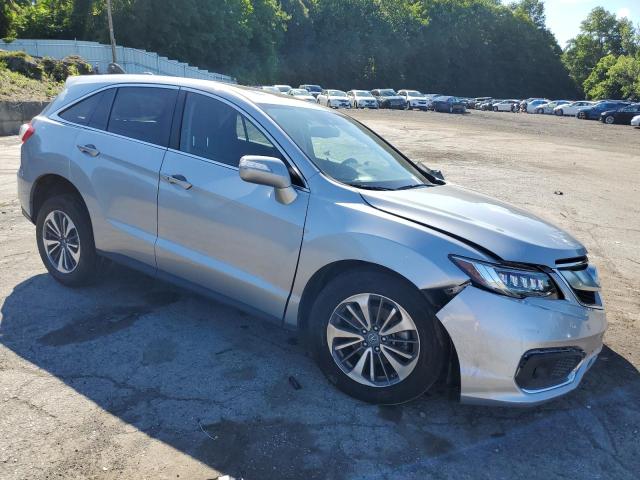 5J8TB4H7XHL025581 - 2017 ACURA RDX ADVANCE SILVER photo 4