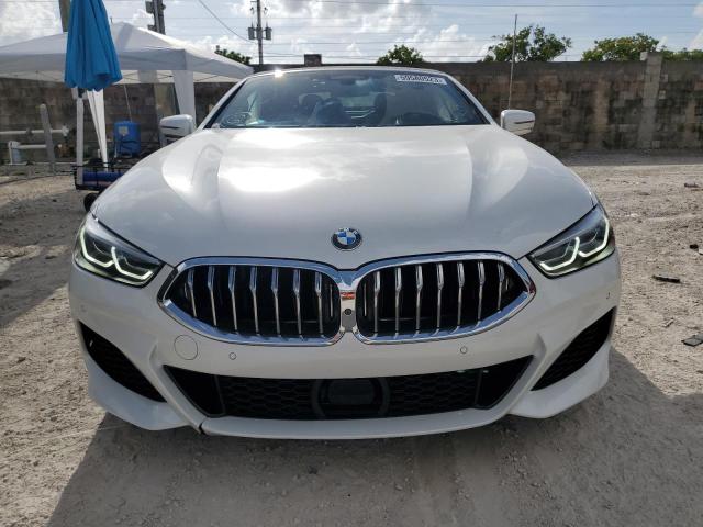 WBAFY4C57KBX39713 - 2019 BMW M850XI WHITE photo 5