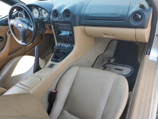 JM1NB353010202200 - 2001 MAZDA MX-5 MIATA BASE SILVER photo 8