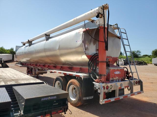 1L9AB32C11L033624 - 2001 OTHR TANKER SILVER photo 3