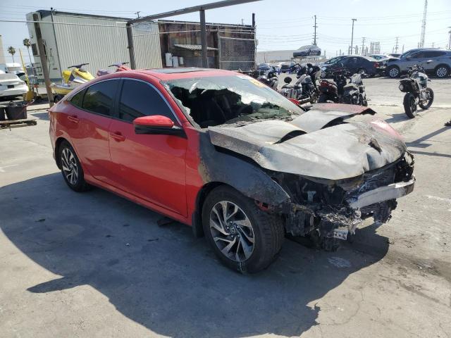 2HGFC2F72JH517543 - 2018 HONDA CIVIC EX RED photo 4