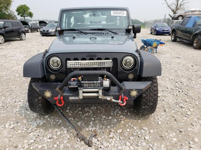 1C4AJWAG9FL518132 - 2015 JEEP WRANGLER SPORT GRAY photo 5