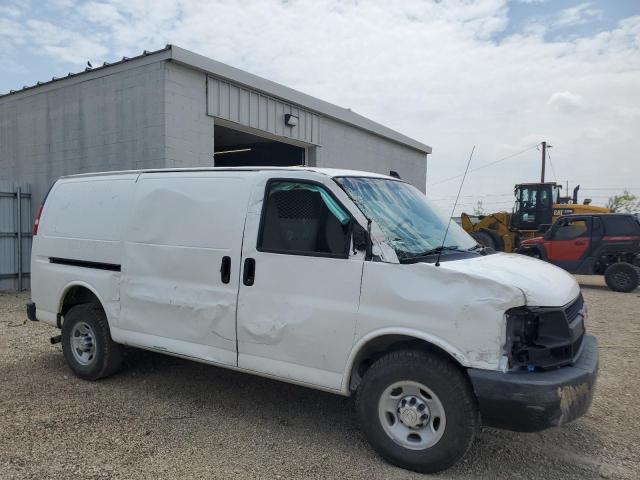 1GCWGAFF0G1223022 - 2016 CHEVROLET EXPRESS G2 თეთრი ფოტო 4