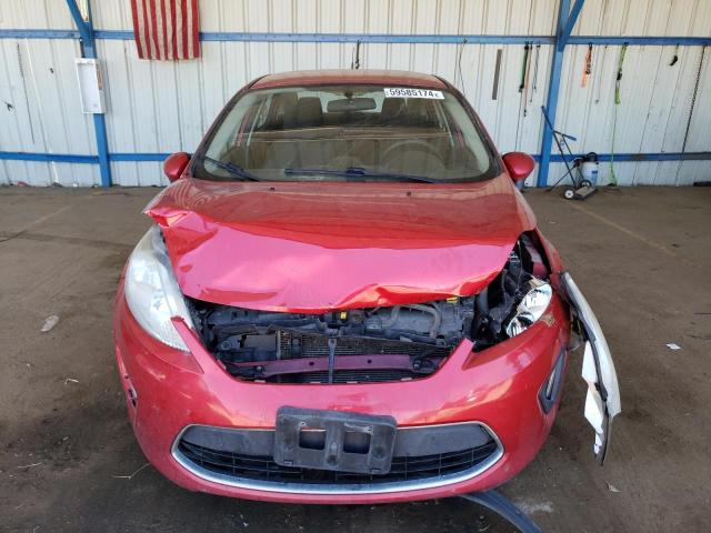 3FADP4BJ3CM136995 - 2012 FORD FIESTA SE RED photo 5