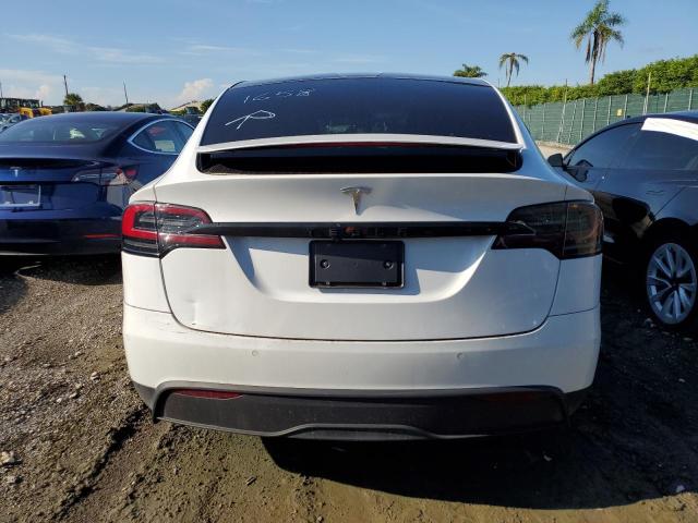 7SAXCDE58NF341658 - 2022 TESLA MODEL X WHITE photo 6