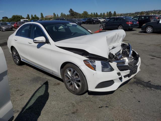 55SWF4JB1HU216564 - 2017 MERCEDES-BENZ C 300 WHITE photo 4