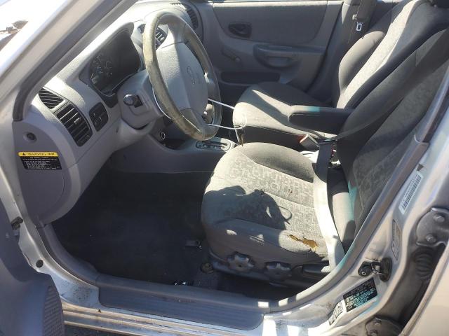 KMHCG45C55U623340 - 2005 HYUNDAI ACCENT GL SILVER photo 7