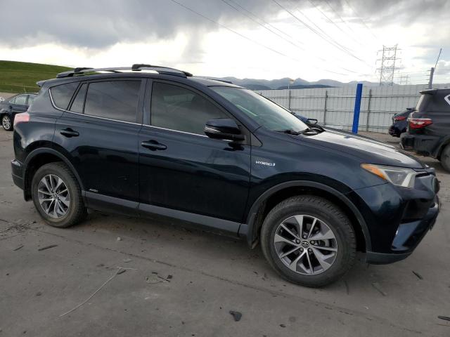 JTMRJREV1JD198059 - 2018 TOYOTA RAV4 HV LE Теңіз көгі фото 4