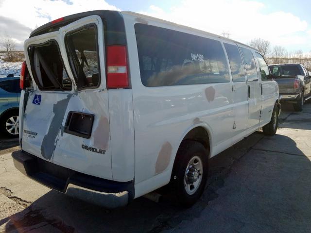 1GAHG39U161107527 - 2006 CHEVROLET EXPRESS G3500  photo 4