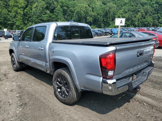 5TFAZ5CN8MX098352 - 2021 TOYOTA TACOMA DOUBLE CAB SILVER photo 2