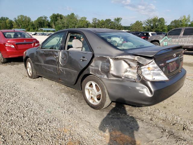 4T1BE32K53U668329 - 2003 TOYOTA CAMRY LE SILVER photo 2