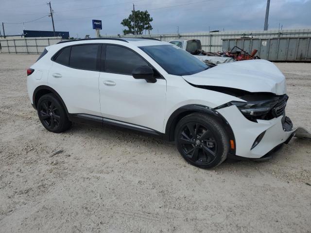 LRBAZLR4XND053031 - 2022 BUICK ENVISION PREFERRED 白色 照片 4