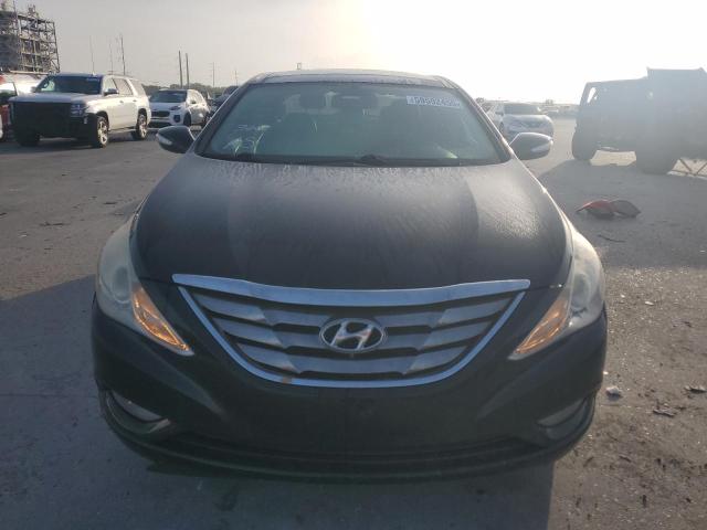 5NPEC4AC0DH576385 - 2013 HYUNDAI SONATA SE BLACK photo 5
