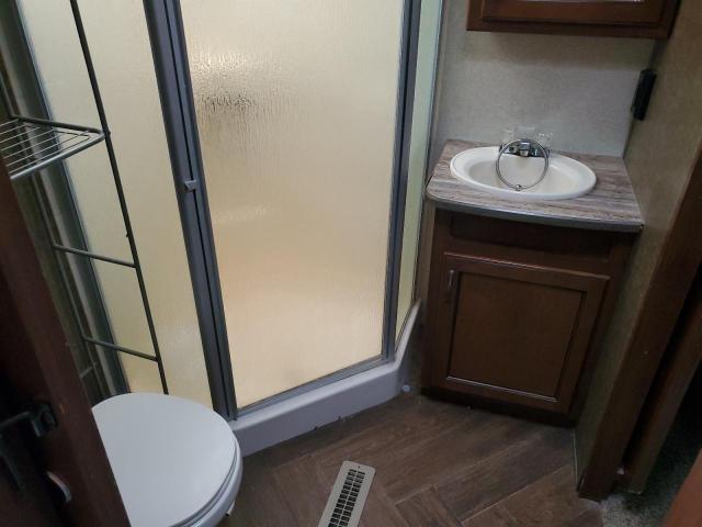 5SFSG4127FE283369 - 2015 HEARTLAND SUNDANCE ნაცრისფერი ფოტო 8