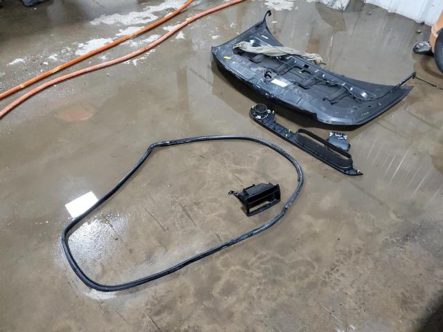 JTLKE50E481059646 - 2008 TOYOTA SCION XB BLACK photo 13