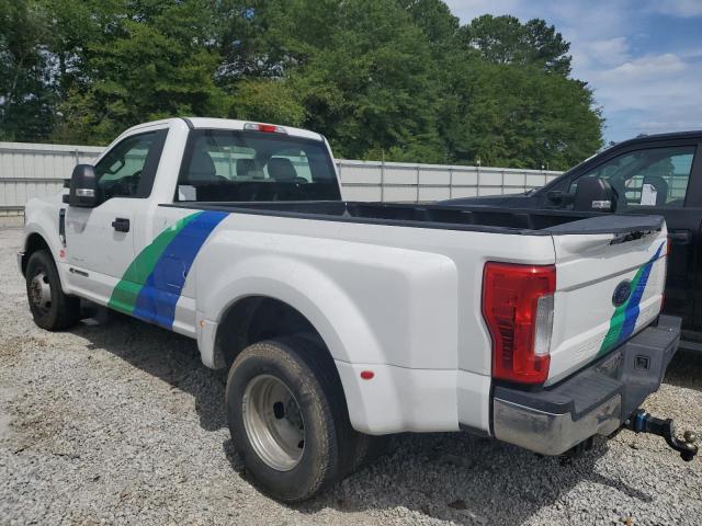 1FTRF3CT0HED71669 - 2017 FORD F350 SUPER DUTY WHITE photo 2