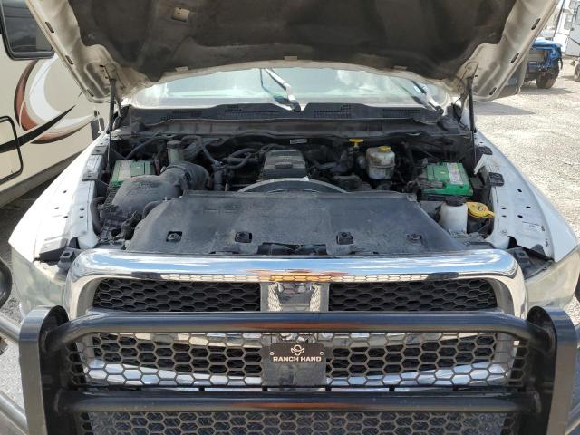 3C63RRGL6JG203938 - 2018 RAM 3500 ST WHITE photo 11