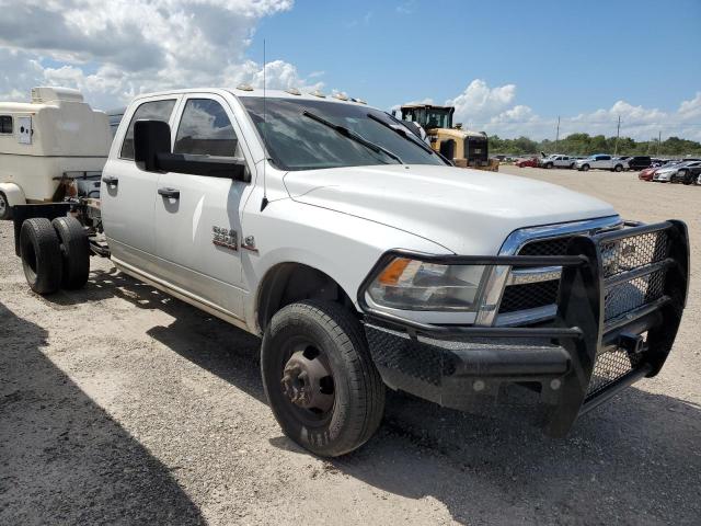 3C63RRGL6JG203938 - 2018 RAM 3500 ST WHITE photo 4
