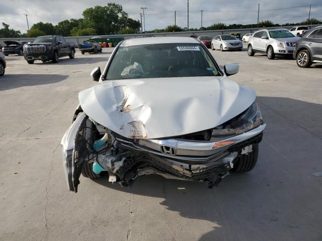 1HGCR2F38HA053844 - 2017 HONDA ACCORD LX WHITE photo 5