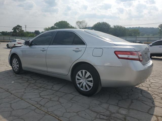 4T1BF3EK6AU030757 - 2010 TOYOTA CAMRY BASE SILVER photo 2