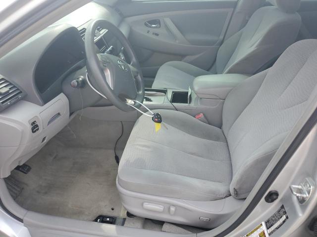 4T1BF3EK6AU030757 - 2010 TOYOTA CAMRY BASE SILVER photo 7