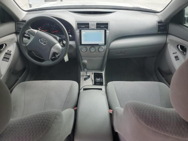 4T1BF3EK6AU030757 - 2010 TOYOTA CAMRY BASE SILVER photo 8