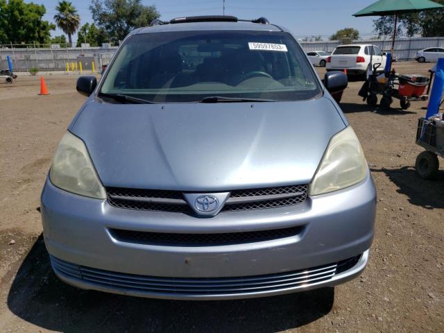 5TDZA23C74S190565 - 2004 TOYOTA SIENNA CE BLUE photo 5