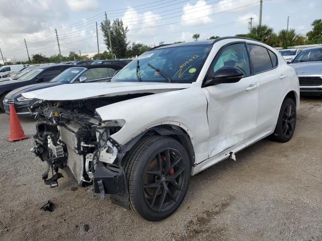 ZASPAKBN3M7D02290 - 2021 ALFA ROMEO STELVIO TI WHITE photo 1