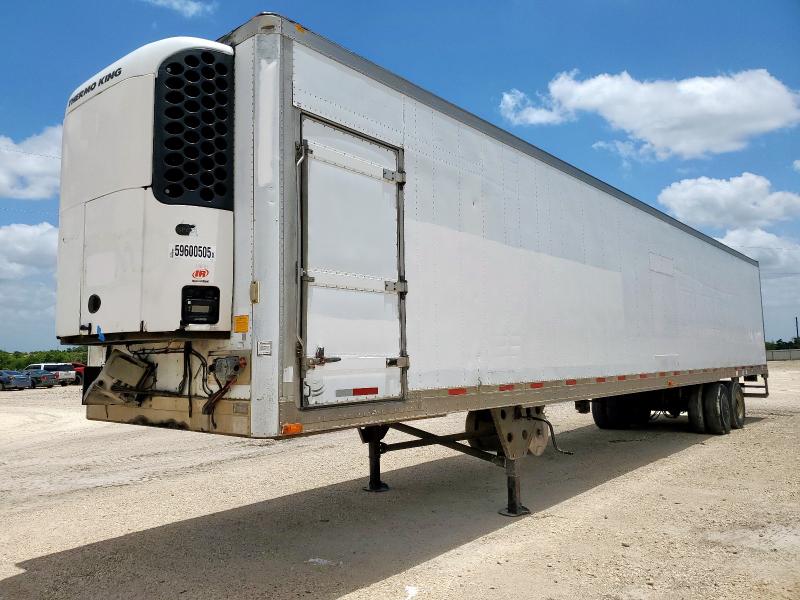 1UYVS25328U323227 - 2008 UTILITY VS2RA WHITE photo 2