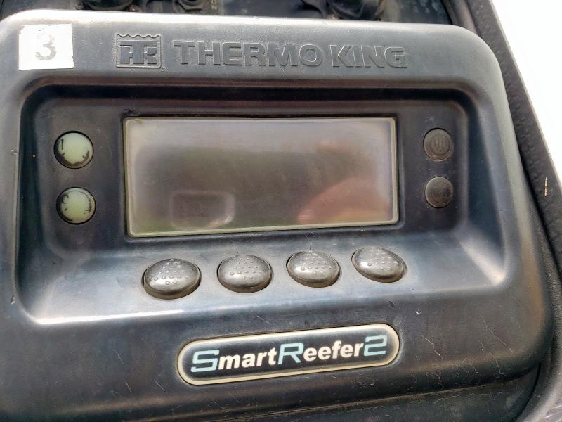 1UYVS25328U323227 - 2008 UTILITY VS2RA WHITE photo 8