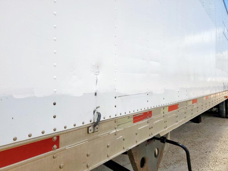 1UYVS25328U323227 - 2008 UTILITY VS2RA WHITE photo 9