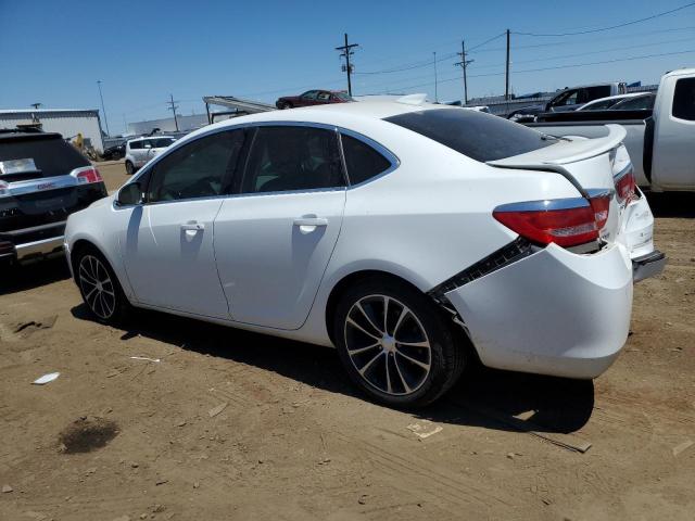 1G4PW5SKXG4172706 - 2016 BUICK VERANO SPORT TOURING WHITE photo 2