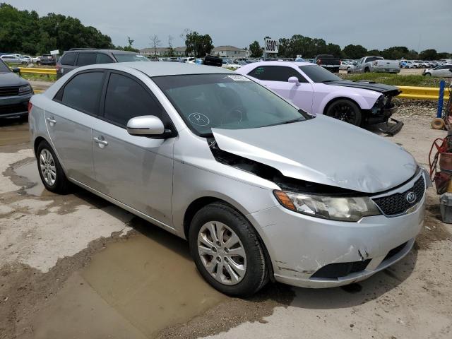 KNAFU4A21D5722797 - 2013 KIA FORTE EX SILVER photo 4