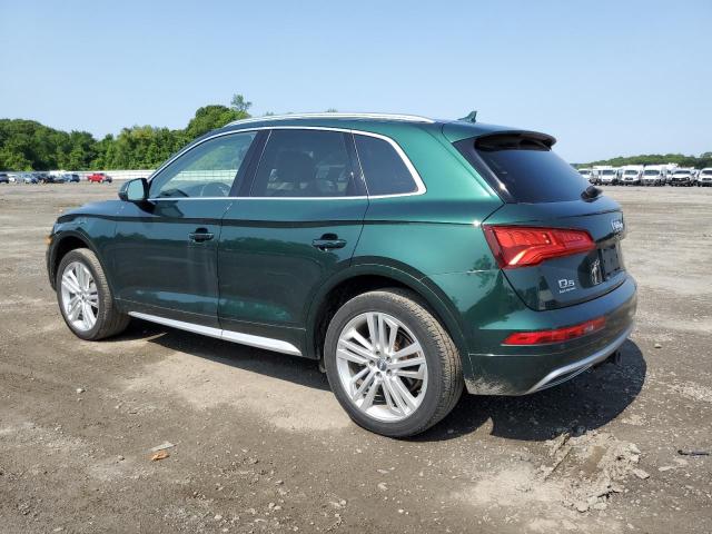 WA1CNBFY6J2198378 - 2018 AUDI Q5 PRESTIGE GREEN photo 2