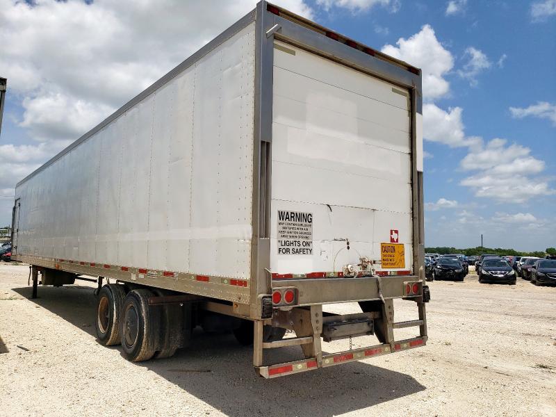 1UYVS25349U645336 - 2009 UTILITY VS2RA WHITE photo 3