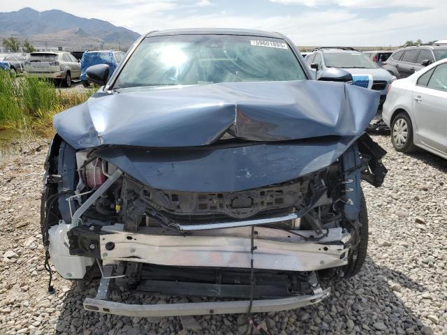 JTEAAAAHXNJ097992 - 2022 TOYOTA VENZA LE Blau Foto 5