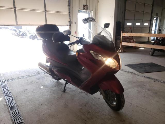 JS1CK44A982103087 - 2008 SUZUKI AN400 RED photo 1