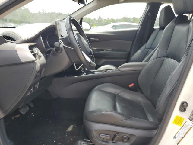 NMTKHMBXXLR118639 - 2020 TOYOTA C-HR XLE WHITE photo 7