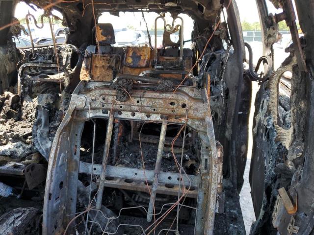 2C4RC1BG6ER125676 - 2014 CHRYSLER TOWN & COU TOURING Այրված լուսանկար 10