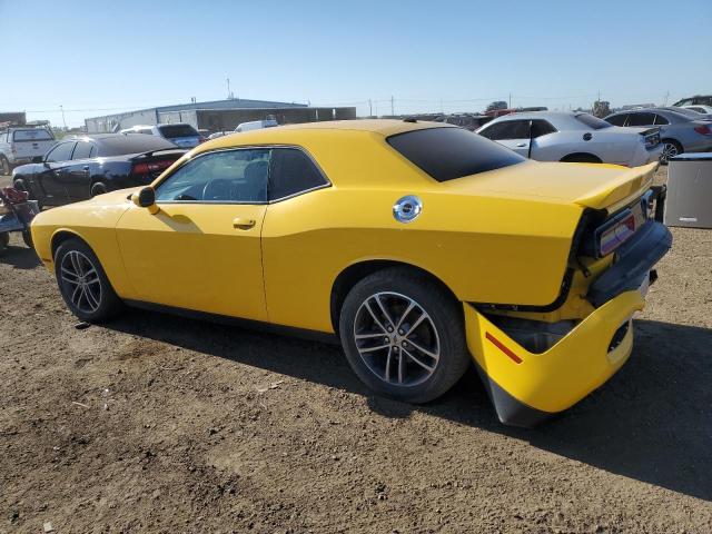 2C3CDZGG1KH532210 - 2019 DODGE CHALLENGER SXT YELLOW photo 2