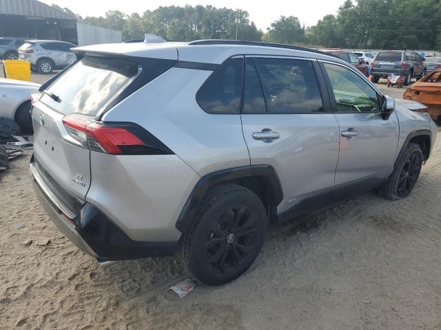 JTM16RFV9PD102944 - 2023 TOYOTA RAV4 SE SILVER photo 3