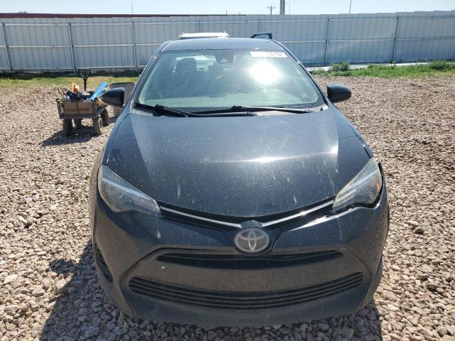 2T1BURHE1JC073046 - 2018 TOYOTA COROLLA L Siyah fotoğraf 5