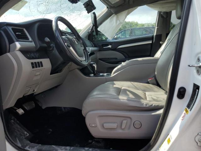 5TDKZRFH6JS272650 - 2018 TOYOTA HIGHLANDER SE Білий фото 7