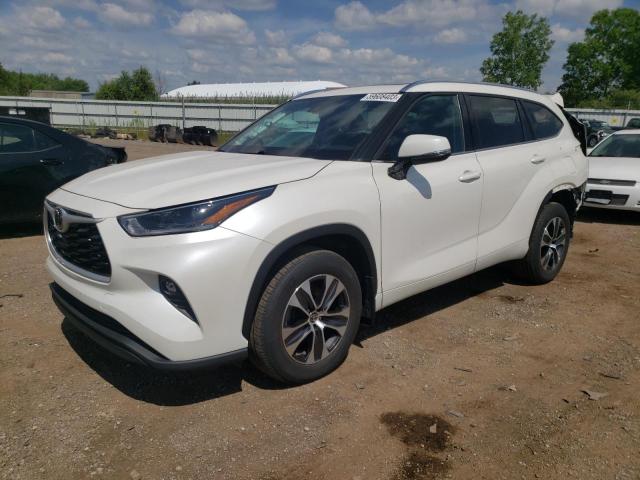 5TDGZRBH7MS108145 - 2021 TOYOTA HIGHLANDER XLE Սպիտակ լուսանկար 1