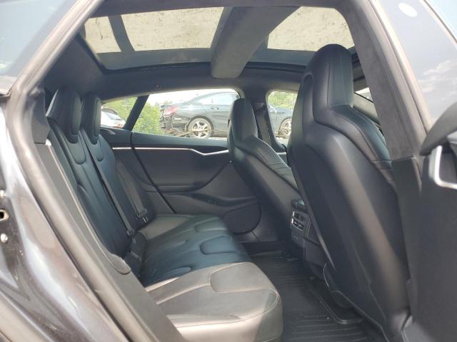 5YJSA1E27GF171605 - 2016 TESLA MODEL S GRAY photo 11