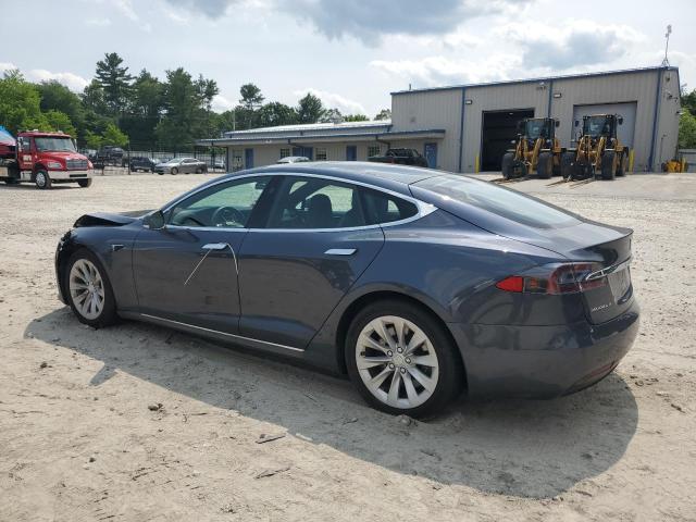 5YJSA1E27GF171605 - 2016 TESLA MODEL S GRAY photo 2